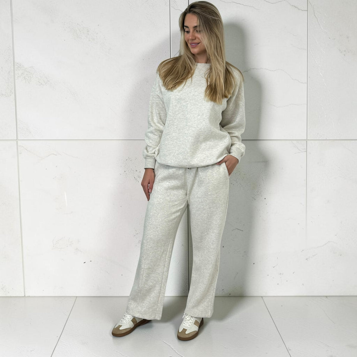 GEMMA Relaxed sweatshirt and wide leg trouser- GREY MARL