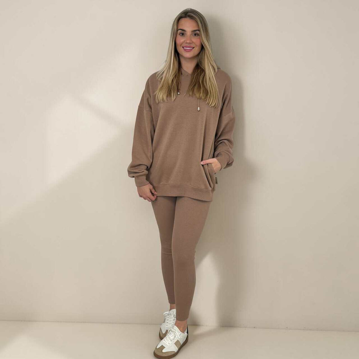 VARSITY Oversize Hoody and legging Set – MOCHA