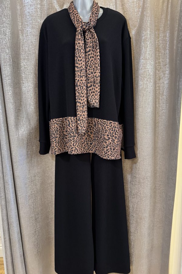 MEGAN scarf set with wide leg trouser - Leopard black