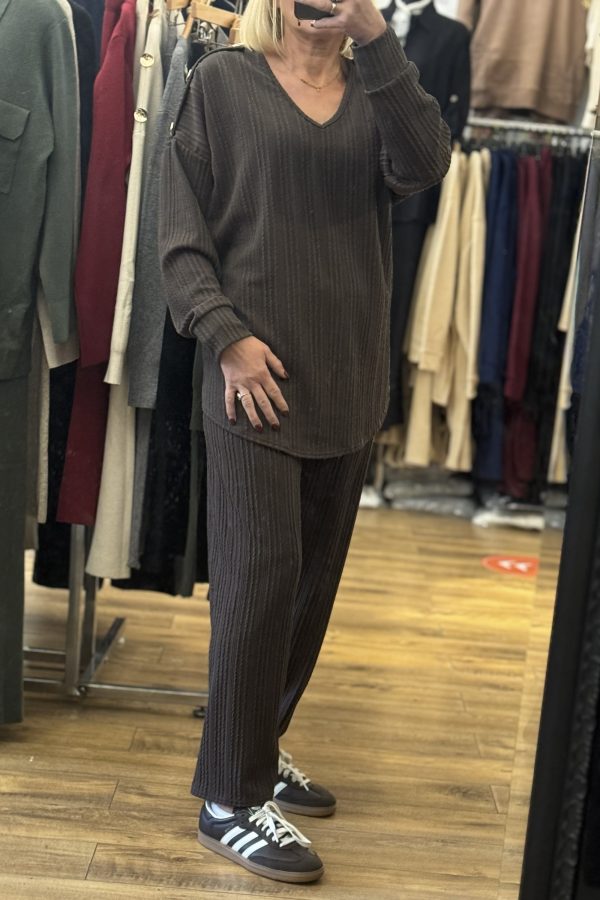 CARLY long sleeve set with gold button detail - BROWN textured fabric