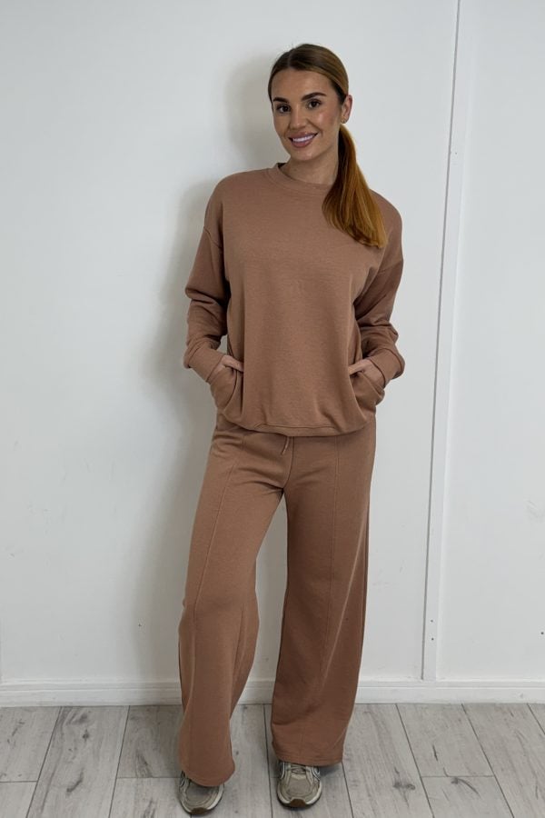 HARLEY wide leg set sizes 8 to 20 - MOCHA