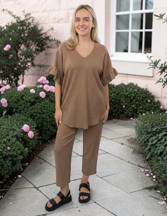 CARLY Frill sleeve - MOCHA